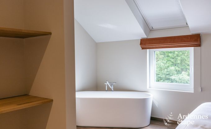 Ruime luxevilla in Daverdisse voor 22 personen met 11 slaapkamers, binnenzwembad, sauna en jacuzzi