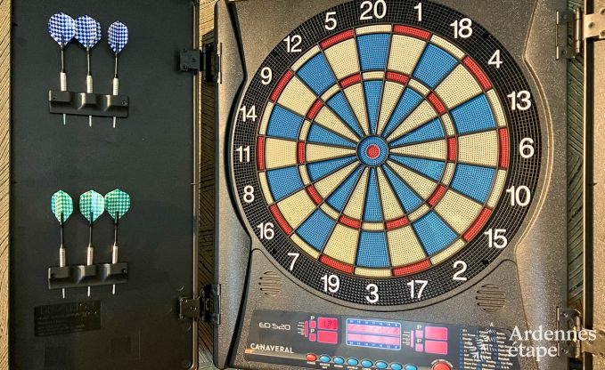 Luxe villa Daverdisse, 10 slaapkamers, 9 badkamers, zwembad, jacuzzi, sauna, speelruimte, nabij bos en rivier