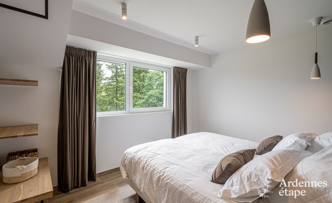 Luxe villa Daverdisse, 10 slaapkamers, 9 badkamers, zwembad, jacuzzi, sauna, speelruimte, nabij bos en rivier