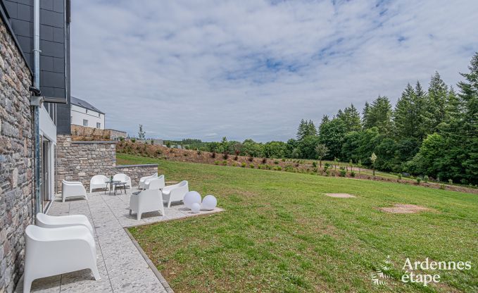 Luxe villa Daverdisse, 10 slaapkamers, 9 badkamers, zwembad, jacuzzi, sauna, speelruimte, nabij bos en rivier