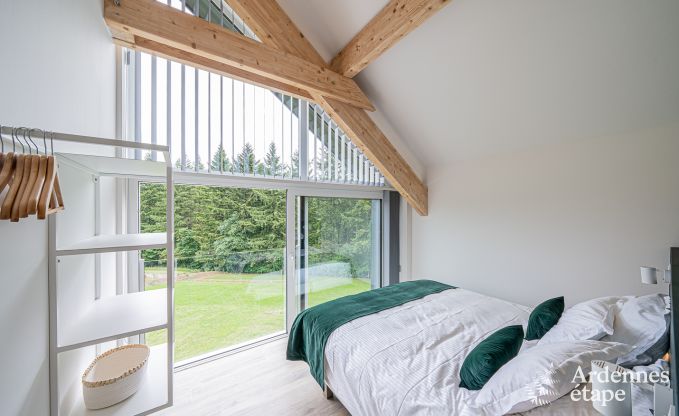 Luxe villa Daverdisse, 10 slaapkamers, 9 badkamers, zwembad, jacuzzi, sauna, speelruimte, nabij bos en rivier