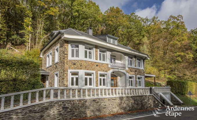 Vakantiehuis in Daverdisse voor 19/20 personen in de Ardennen