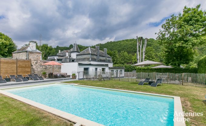 Vakantiehuis in Dinant (Hasti�re) voor 12/13 personen in de Ardennen
