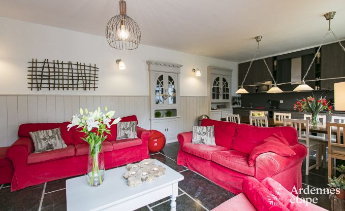 Vakantiehuis in Dinant (Hasti�re) voor 12/13 personen in de Ardennen