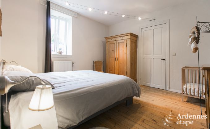 Vakantiehuis in Dinant (Hasti�re) voor 12/13 personen in de Ardennen