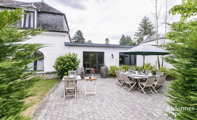 Vakantiehuis in Dinant (Hasti�re) voor 12/13 personen in de Ardennen