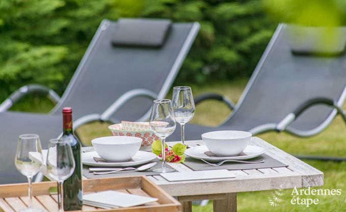 Vakantiehuis in Dinant (Hasti�re) voor 12/13 personen in de Ardennen