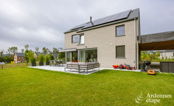 Comfortabel en hondvriendelijk vakantiehuis in Dinant voor 6 personen met priv�tuin en barbecue