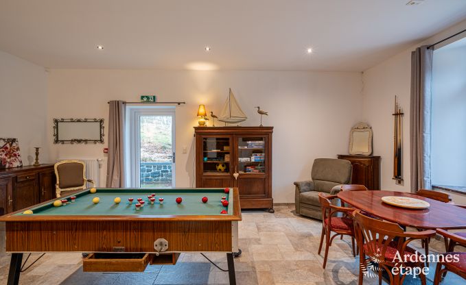 Vakantiehuis in Dinant voor 15 personen in de Ardennen