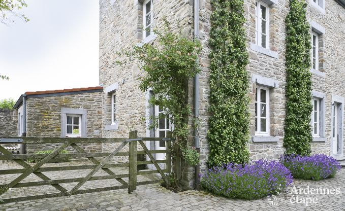 Vakantiehuis in Dinant voor 14 personen in de Ardennen
