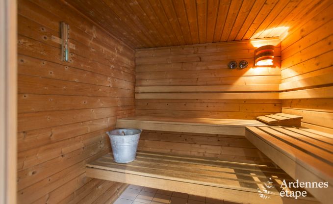Vakantiehuis in Durbuy (Wris) voor 15 personen in de Ardennen