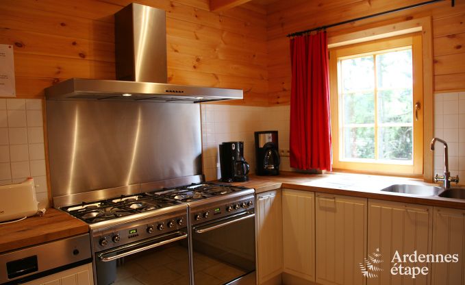 Rustiek chalet voor 24 personen met sauna te huur in Durbuy