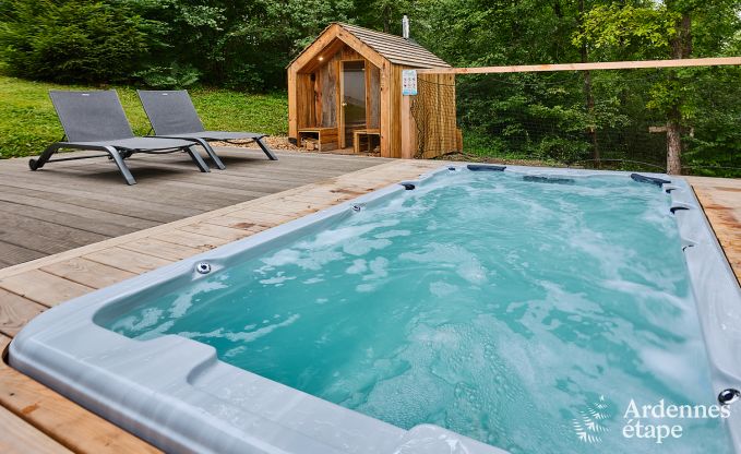 Luxevilla in Durbuy voor 8 personen met jacuzzi, sauna, overdekt terras en privtuin