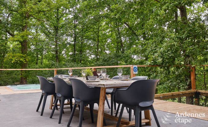 Luxevilla in Durbuy voor 8 personen met jacuzzi, sauna, overdekt terras en privtuin