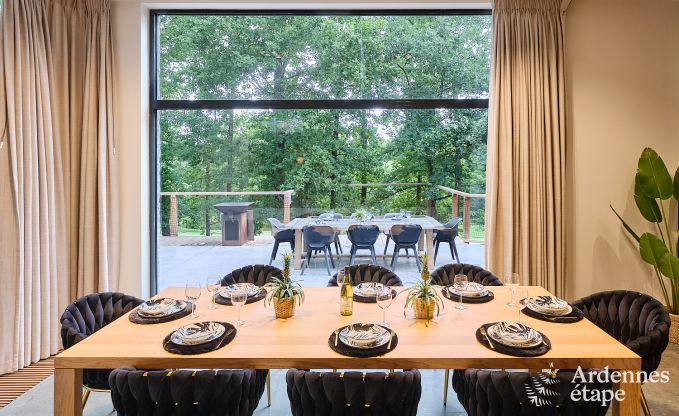 Luxevilla in Durbuy voor 8 personen met jacuzzi, sauna, overdekt terras en privtuin