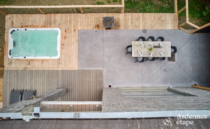 Luxevilla in Durbuy voor 8 personen met jacuzzi, sauna, overdekt terras en privtuin
