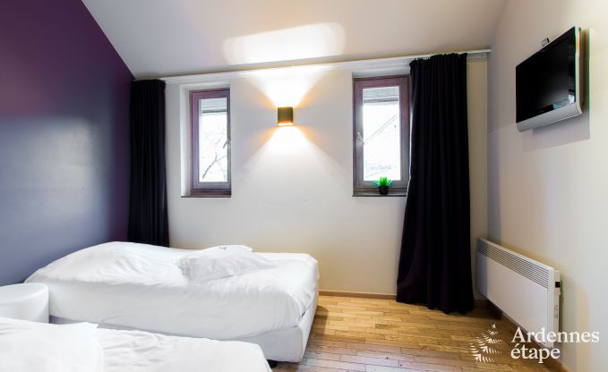 Onvergetelijk verblijf in Durbuy: Ruim vakantiehuis voor 18 personen met luxe voorzieningen in het hart van de Ardennen