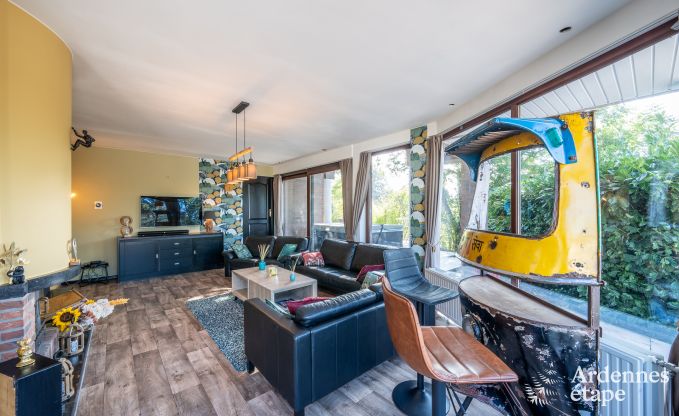 Chalet in Durbuy voor 12 personen met jacuzzi, sauna, houtkachel en zwembad