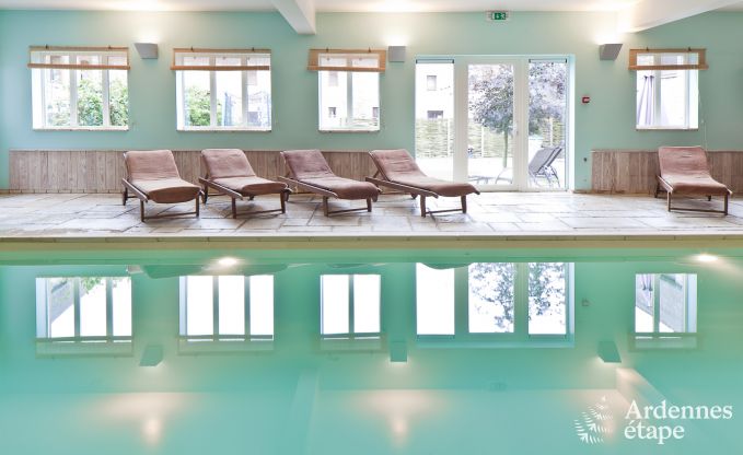 Luxevilla voor 38 personen met zwembad en wellnessruimte in Durbuy
