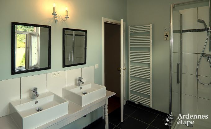 Kasteel in Durbuy voor 15 personen in de Ardennen