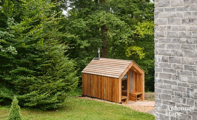 Luxevilla in Durbuy voor 8 personen met jacuzzi, sauna, overdekt terras en privtuin