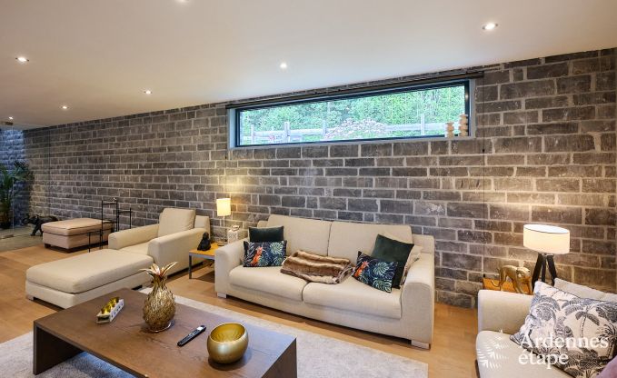 Luxevilla in Durbuy voor 8 personen met jacuzzi, sauna, overdekt terras en privtuin