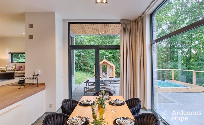 Luxevilla in Durbuy voor 8 personen met jacuzzi, sauna, overdekt terras en privtuin