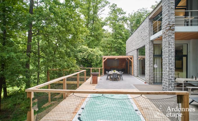 Luxevilla in Durbuy voor 8 personen met jacuzzi, sauna, overdekt terras en privtuin