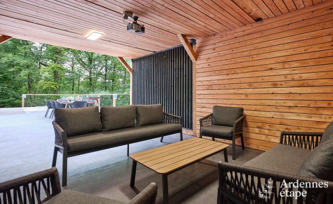 Luxevilla in Durbuy voor 8 personen met jacuzzi, sauna, overdekt terras en privtuin