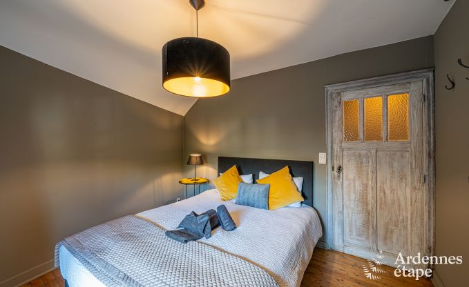 Charmante vakantiewoning voor 6 personen in �rez�e met 3 slaapkamers, priv�terras en houtkachel nabij de rustige Aisne-rivier