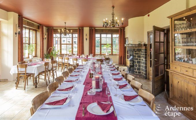Vakantiehuis in Erez�e voor 40 personen in de Ardennen
