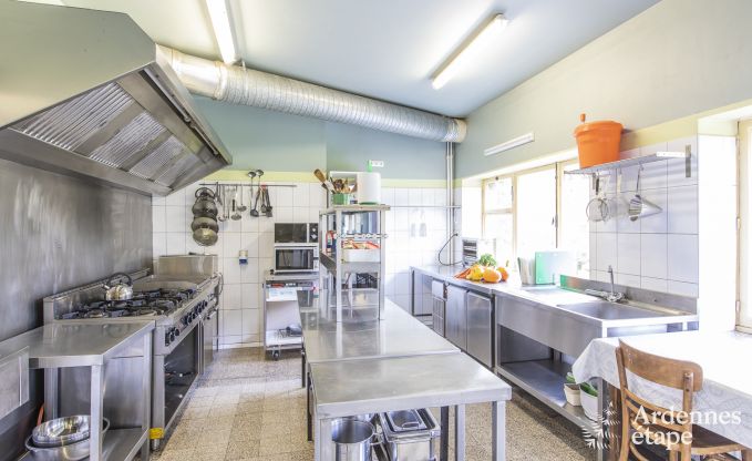 Vakantiehuis in Erez�e voor 40 personen in de Ardennen