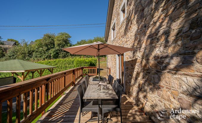 Vakantiehuis met overgedekte jacuzzi in Erez�e voor 16 personen in de Ardennen