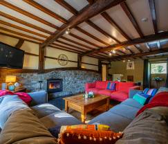 Vakantiehuis met overgedekte jacuzzi in Erezée voor 16 personen in de Ardennen