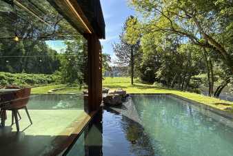 Afgelegen vakantiewoning in Esneux voor 12 personen met 6 slaapkamers, jacuzzi en zwembad