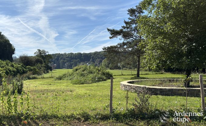 Afgelegen vakantiewoning in Esneux voor 12 personen met 6 slaapkamers, 7 badkamers, jacuzzi en zwembad