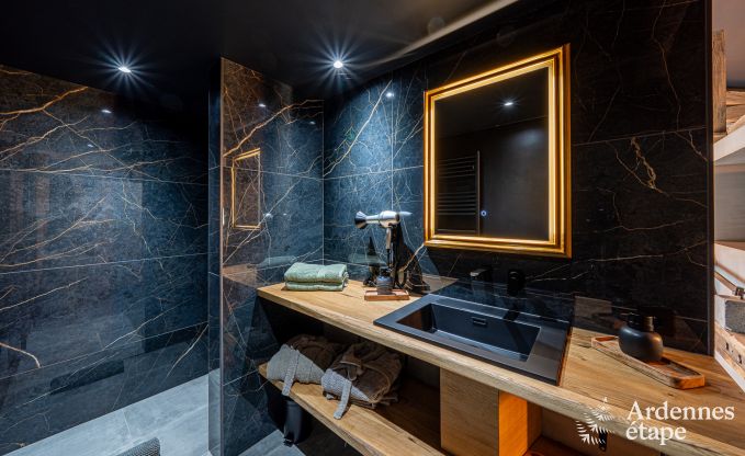 Luxe romantische woning voor 2 personen in Sainte-C�cile, met sauna en jacuzzi