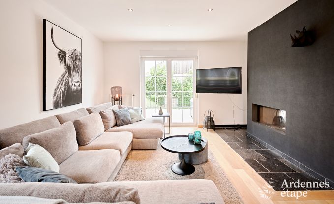 Ruime comfortabele vakantiewoning voor 10 personen in Voeren met priv�zwembad, jacuzzi en tuin