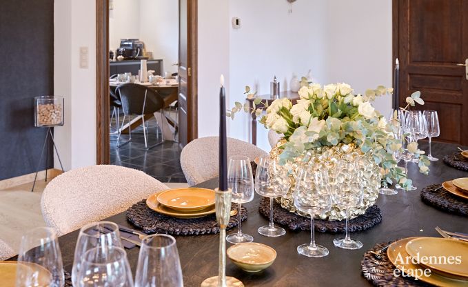 Ruime comfortabele vakantiewoning voor 10 personen in Voeren met priv�zwembad, jacuzzi en tuin