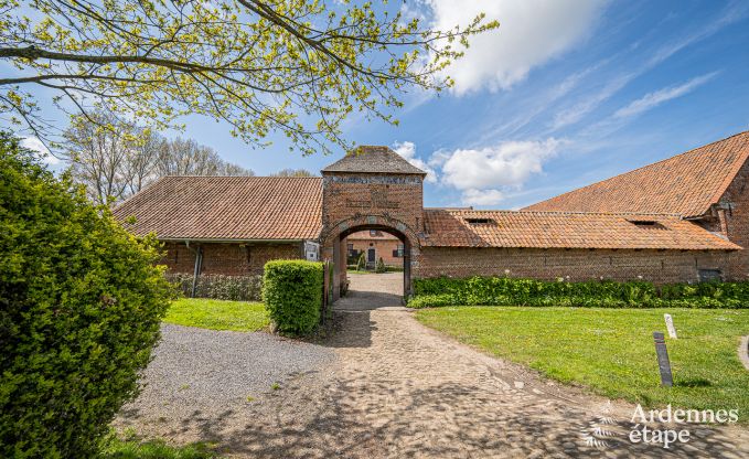 Appartement in Frasnes-lez-Anvaing voor 4/5 personen