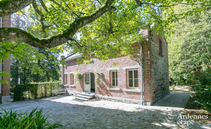 Luxe villa in Gedinne voor 18 personen in de Ardennen