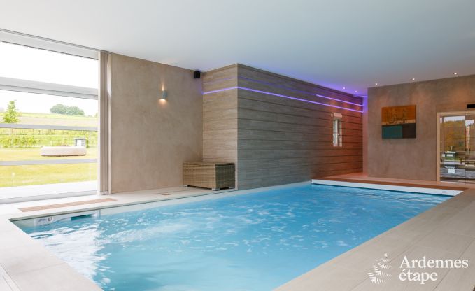 Luxueus vakantiehuis met zwembad voor groepen te huur in Gedinne