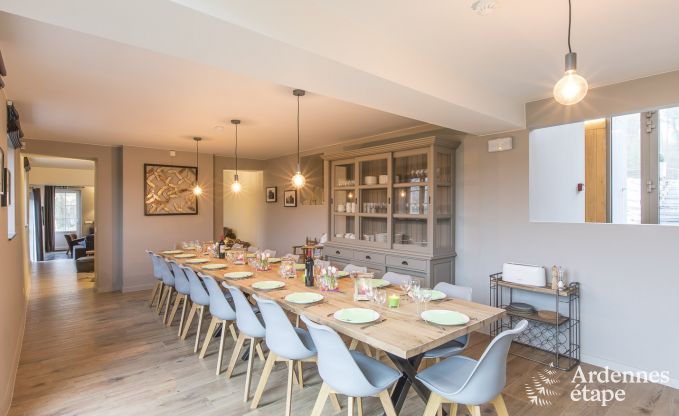 Vakantiehuis in Gesves voor 18 personen in de Ardennen