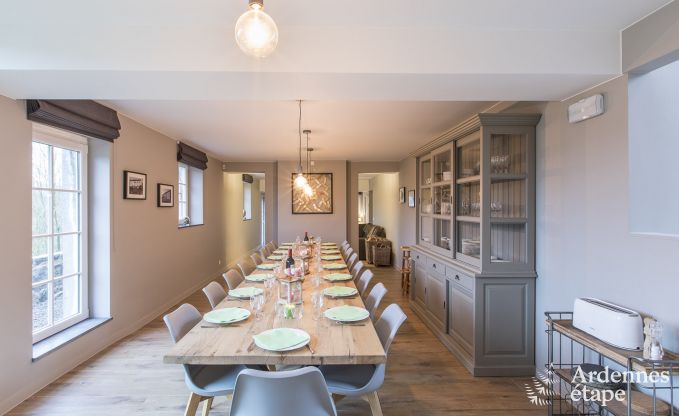 Vakantiehuis in Gesves voor 18 personen in de Ardennen