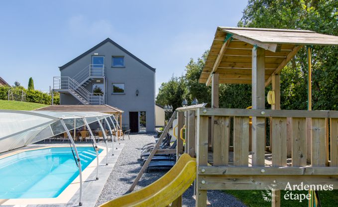 Vakantiehuis met zwembad in tuin voor 22 personen te huur in Gouvy