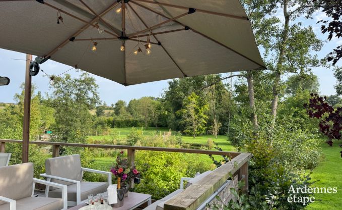 Charmant vakantiehuis voor 8 personen in Hamois met 4 slaapkamers, 3 badkamers, priv�tuin, speelruimte en terras aan het water