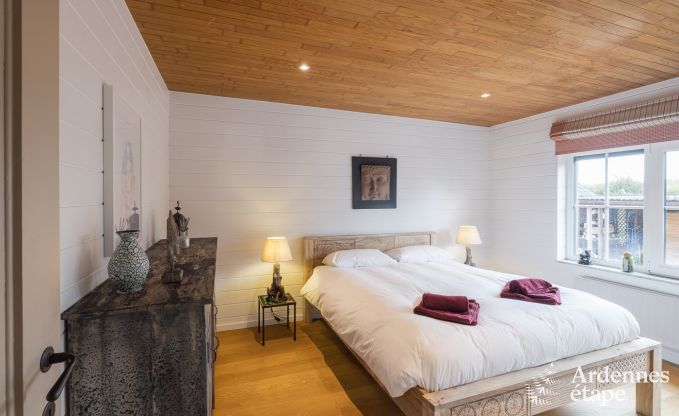 Ruime vakantiewoning voor 12 personen met zwembad en priv�tuin in Hamois, Ardennen