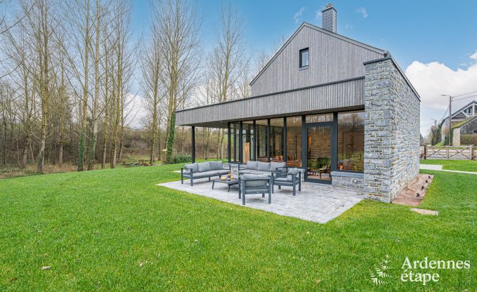 Luxe villa voor 14 personen in Havelange met priv�tuin en moderne voorzieningen in de Ardennen