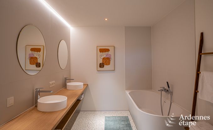 Comfortabele vakantievilla in Herbeumont voor 12 personen