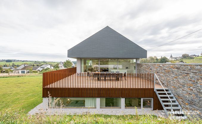 Comfortabele vakantievilla in Herbeumont voor 12 personen